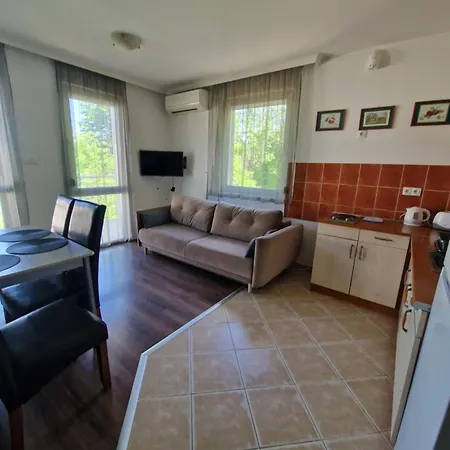 Krisi 2 Appartement *